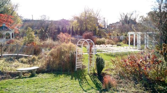 Queens Botanical Garden